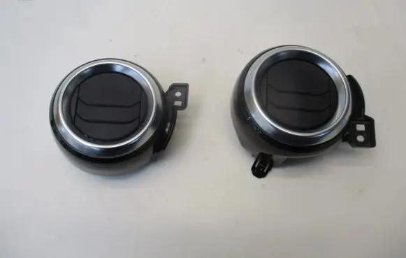 Nissan Micra K14 Dashboard side air vent grill/cover trim 682601KE0A