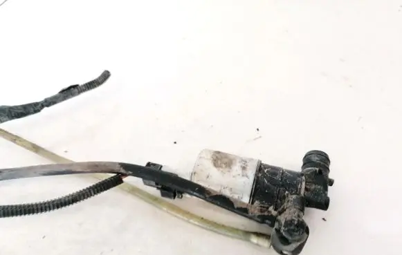 Citroen Berlingo Windscreen/windshield washer pump 9641553880