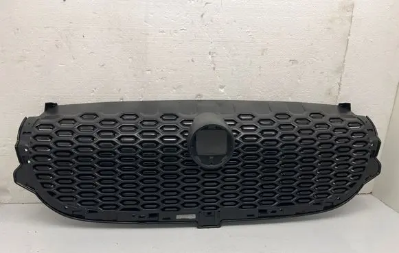 Jaguar I-Pace Front bumper upper radiator grill J9D317820A
