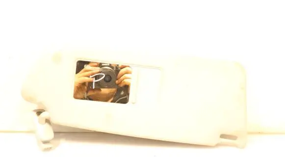 Sun visor clip/hook/bracket