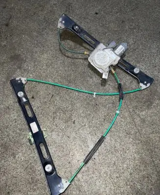 BMW 3 E46 Front door electric window regulator 7079918 6931670
