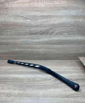 BMW 5 E60 E61 Front wiper blade arm 7198597