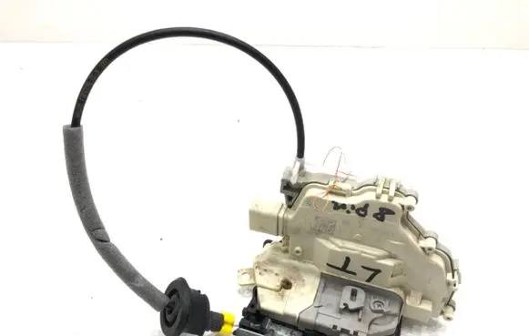 Audi A4 S4 B9 8W Rear door lock 4G0839015F