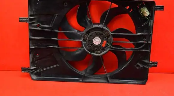 Chevrolet Orlando Electric radiator cooling fan 13347162