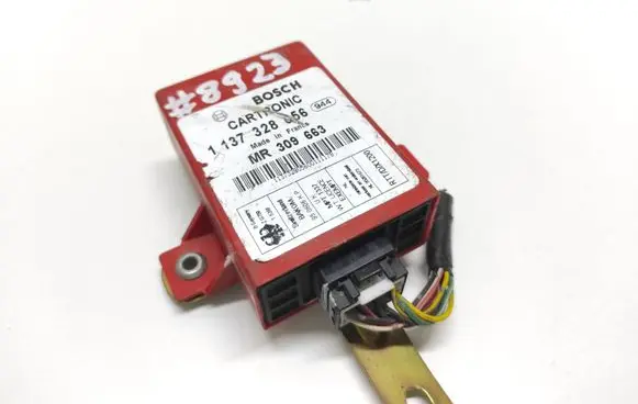 Mitsubishi Carisma Other control units/modules 1137328056 MR309663