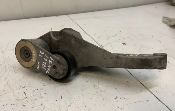 Ford S-MAX Alternator belt tensioner 