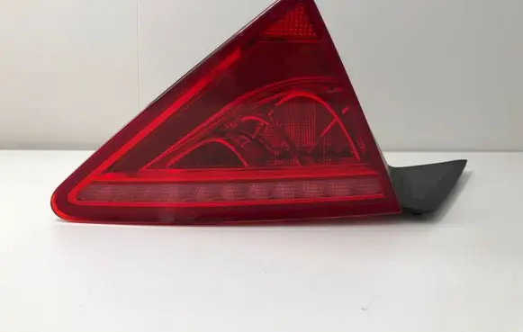 Audi A7 S7 4G Tailgate rear/tail lights 4G8945093A