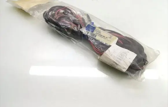 Mercedes-Benz S W220 Rear door wiring loom A2205400010