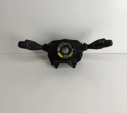 Volvo XC90 Indicator stalk 31674098