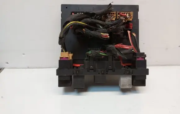 Volkswagen PASSAT B6 Comfort/convenience module 3C0937049AE