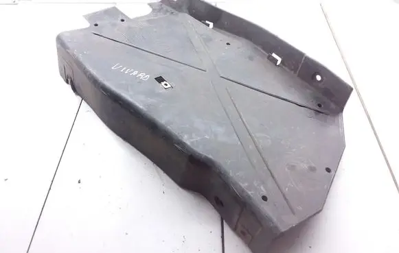 Opel Vivaro Engine splash shield/under tray 93857408 8200505045