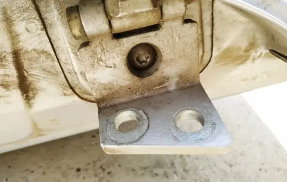 Citroen Xsara Rear door lower hinge