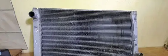 Mini Cooper Countryman R60 Coolant radiator 056468168