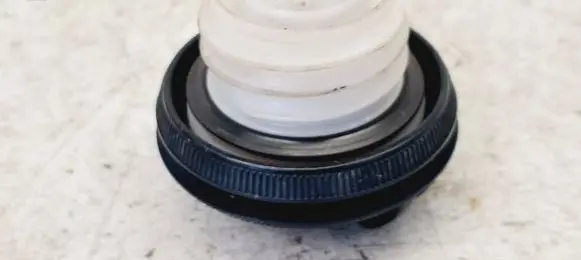 Fuel tank filler cap