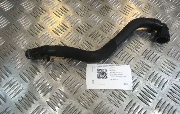 Volvo S80 Engine coolant pipe/hose 31280541