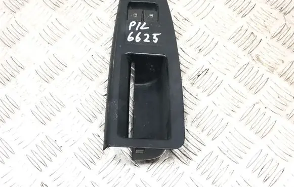 Volkswagen Polo IV 9N3 Electric window control switch 6Q2867172E BG1 PBTGF20