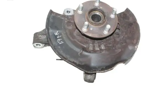 Toyota Prius (XW30) Front wheel hub
