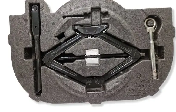Opel Astra K Tool set 39216576 1001158564 41466