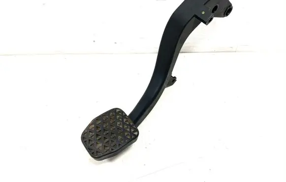 Clutch pedal