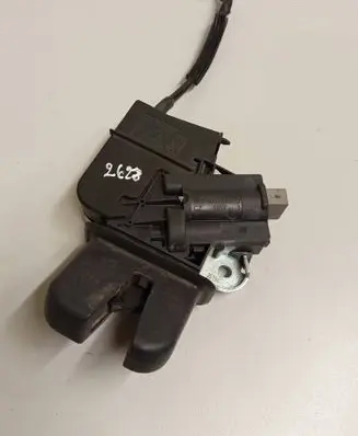 Audi A6 S6 C6 4F Tailgate/trunk/boot lock/catch/latch 4E0827645 4F5827505D