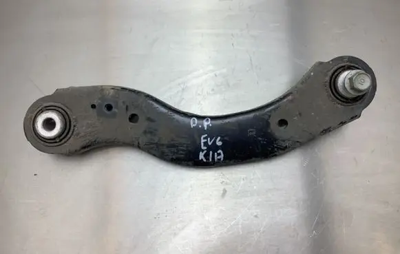 KIA EV6 Rear upper control arm/wishbone 
