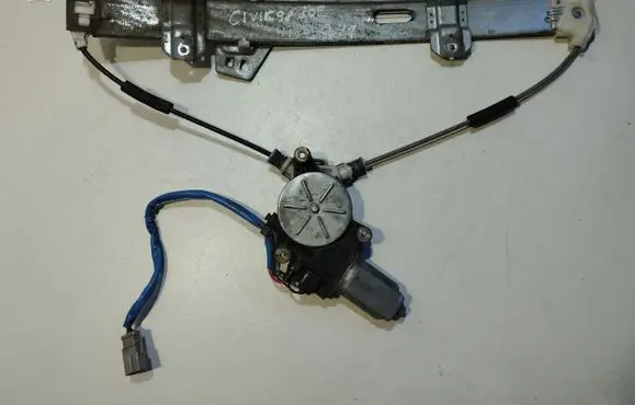 Honda Civic Front door window regulator with motor