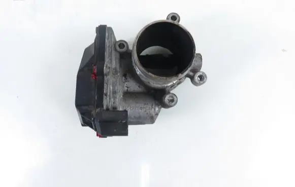 Volkswagen Tiguan Throttle body valve A2C83076400 03L128063T
