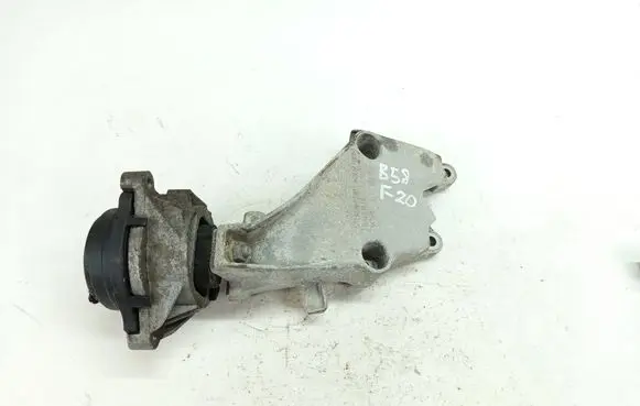 Engine mount bracket