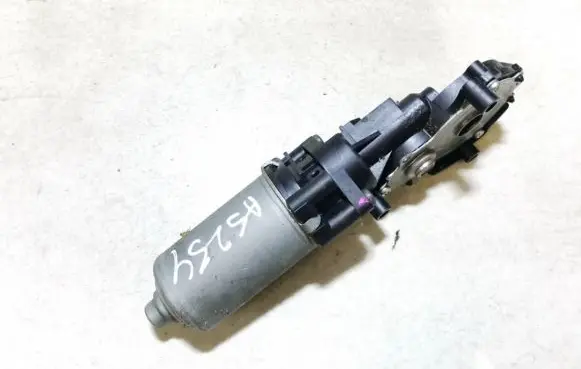 Lexus IS 220D-250-350 Seat adjustment motor 8582033020 85820-33020
