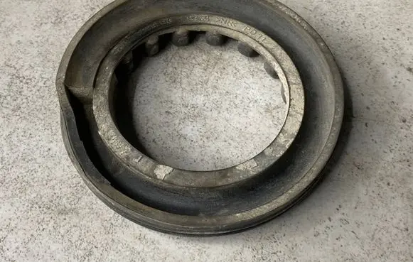 Volvo V50 Front coil spring rubber mount 3M515599BC