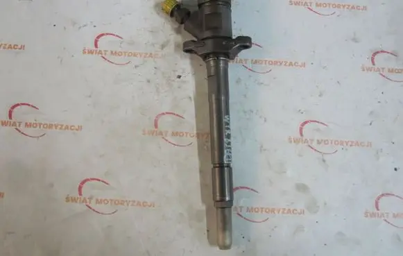Peugeot 206 Fuel injector 0445110297