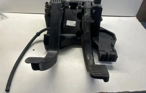 Peugeot Boxer Pedal assembly 3802501017