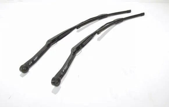 Mazda Tribute Front wiper blade arm
