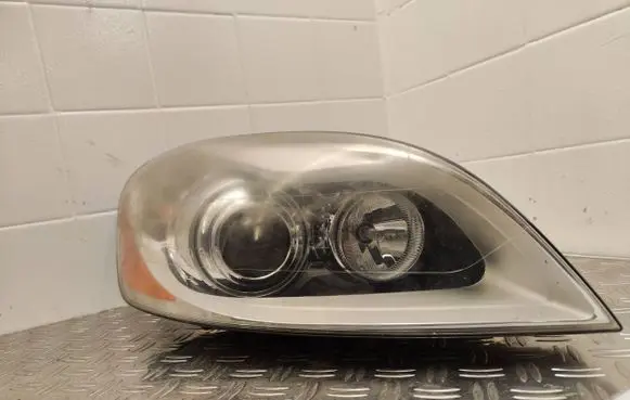 Volvo XC60 Headlight/headlamp 30763138 89902827 Y413ABLTGD