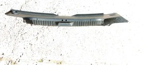 BMW 3 E36 Trunk/boot sill cover protection 8165691