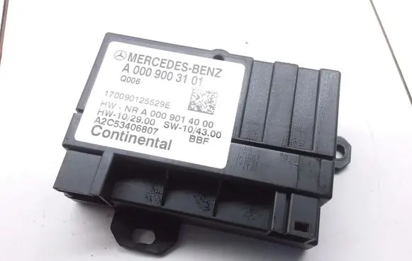 Mercedes-Benz Sprinter W906 Fuel injection pump control unit/module A0009003101