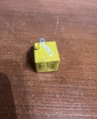 Mercedes-Benz A W169 Other relay A0025421419 D1056