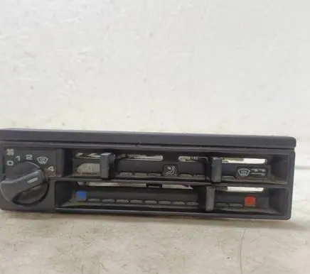 Volkswagen Transporter - Caravelle T4 Climate control unit 321819045C