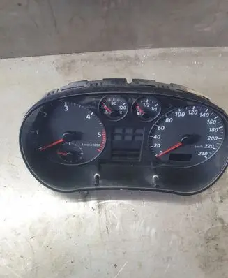 Audi A3 S3 8L Speedometer (instrument cluster) 8L0919860
