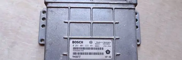 Chrysler Voyager Engine control unit/module P04686757 0281001333 TED032601440