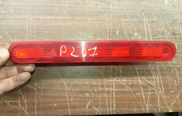 Peugeot 207 Third/center stoplight 9649986880