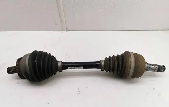 Volvo V70 Front driveshaft P30735120 T060612