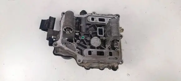 Volkswagen PASSAT B7 Transmission gearbox valve body 0AM325065AB