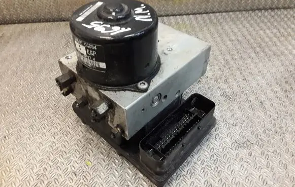 Nissan Murano Z50 ABS Pump 47660CC084