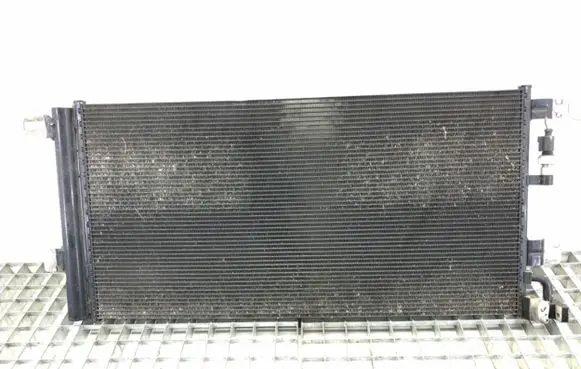 Audi A4 S4 B9 8W Coolant radiator