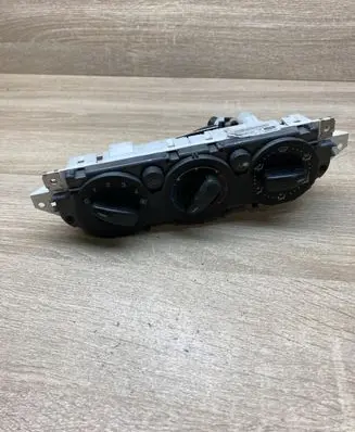 Ford Focus Climate control unit 3M5T19980AD