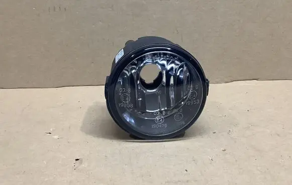 Nissan Qashqai Front fog light NI2590103 261508990B