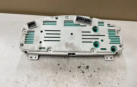 KIA Sportage Speedometer (instrument cluster) 940031F291