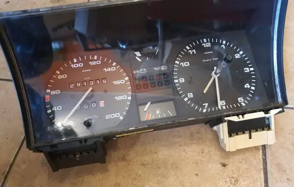 Volkswagen Golf II Speedometer (instrument cluster) 191919033CC 6J60432110 6160432110