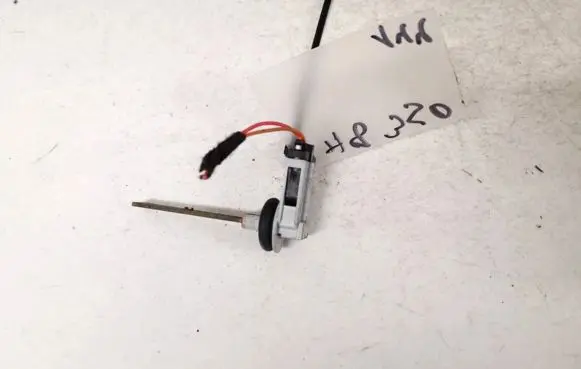 Mercedes-Benz ML W164 Interior temperature sensor a1638300272